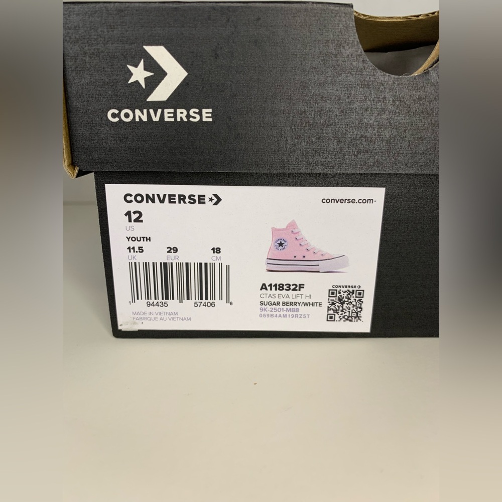 Converse Girls Sneakers Size 12 - Picture 8 of 8